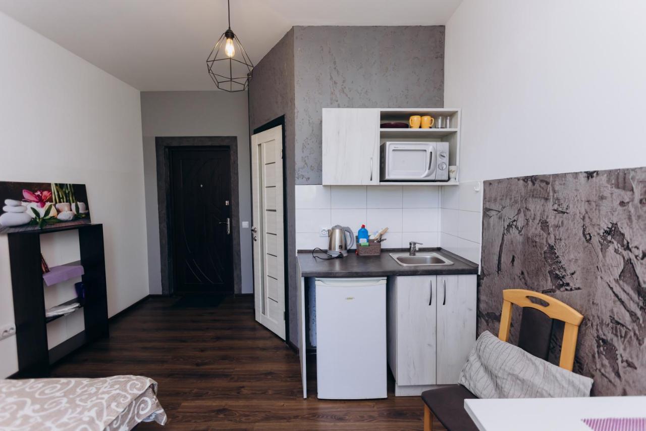 Нові Apartments Біля Жд Вокзалу Iwano-Frankiwsk Zewnętrze zdjęcie