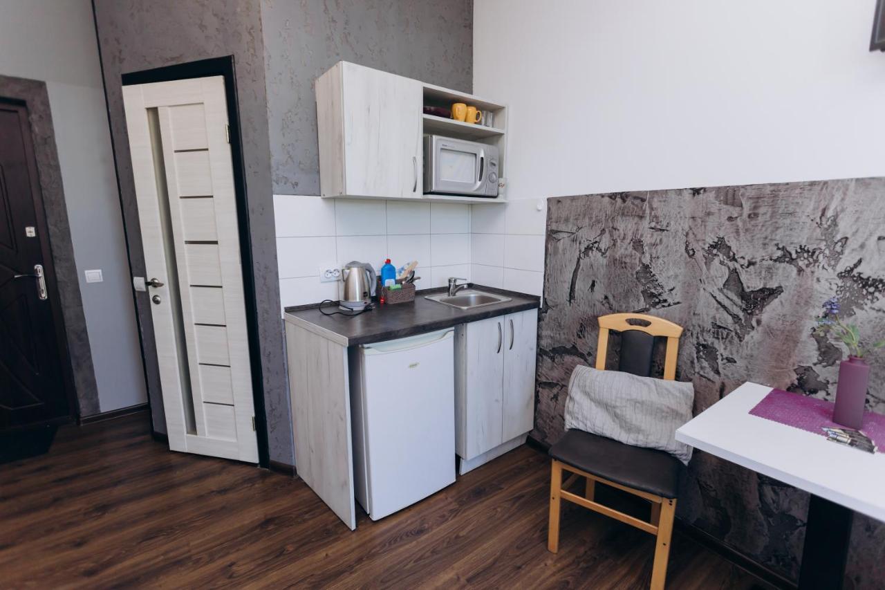 Нові Apartments Біля Жд Вокзалу Iwano-Frankiwsk Zewnętrze zdjęcie