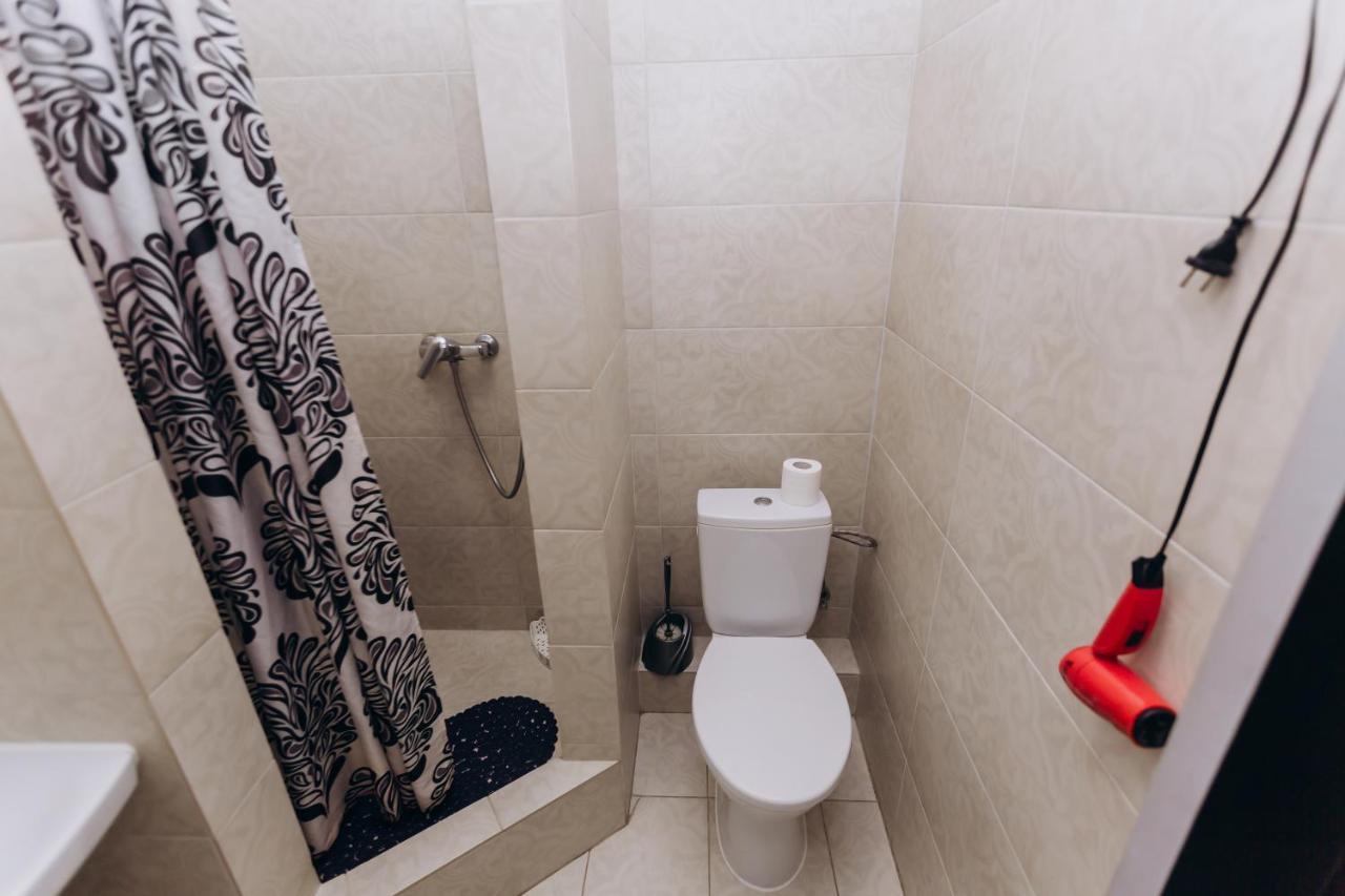Нові Apartments Біля Жд Вокзалу Iwano-Frankiwsk Zewnętrze zdjęcie
